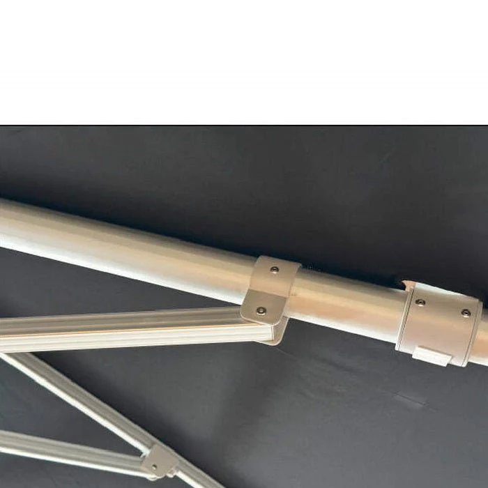 Bali Umbrella Cantilever Umbrella 2.5m - Image 8