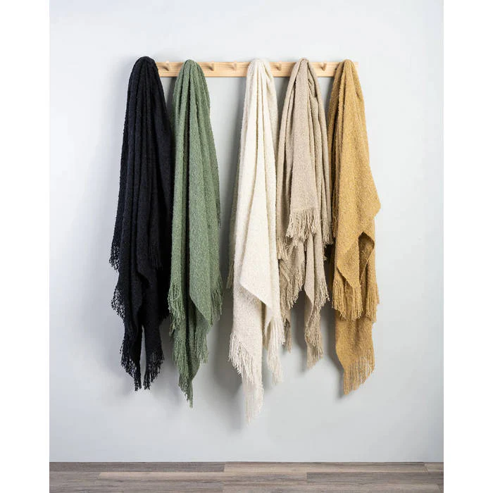 Clara Throw (Acrylic) - Image 8