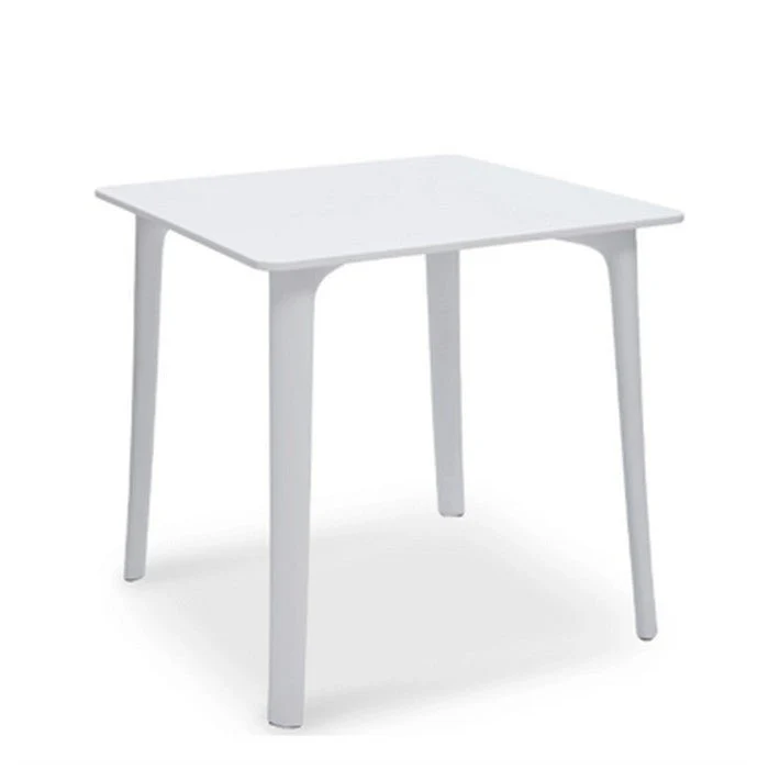 Como Outdoor Table 700sq