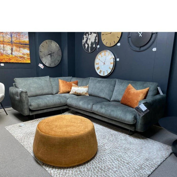 Dayton Corner Suite