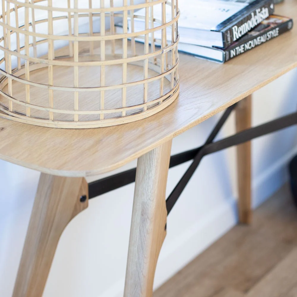 Flow Console Hall Table in Oak - Image 6
