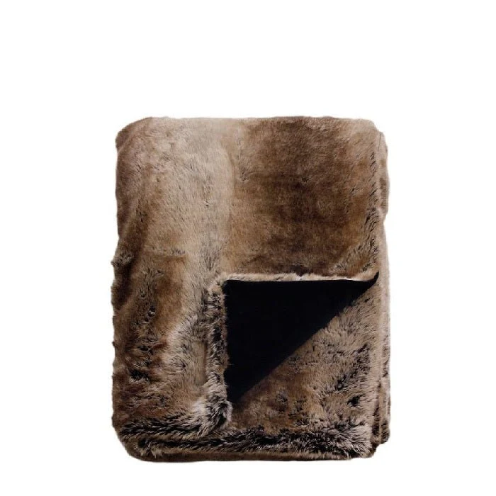 Heirloom Faux Fur throws - cosy comfort for your space - Image 13