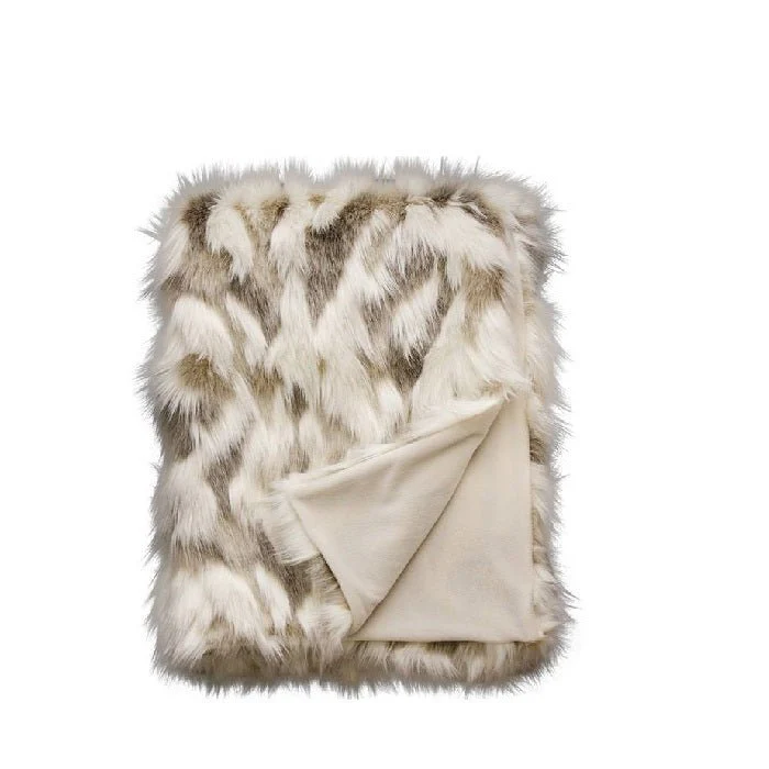 Heirloom Faux Fur throws - cosy comfort for your space - Image 16