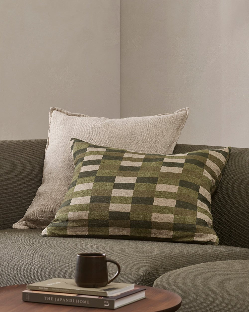 Hugo Cushion (100% Linen) - Image 4