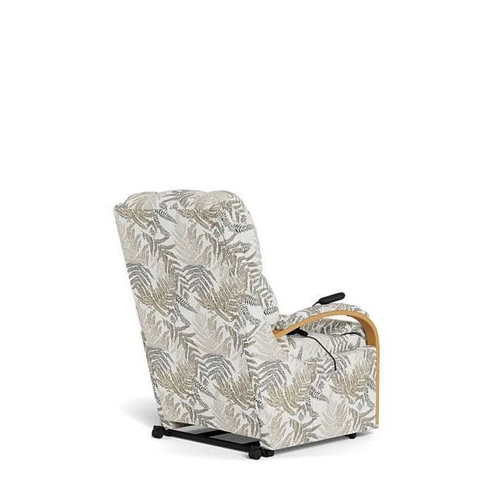 La-Z-Boy Harbor Town Oak Power Lift Chair - Image 3