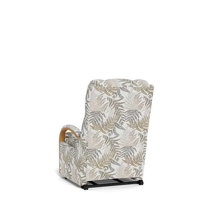 La-Z-Boy Harbor Town Oak Power Lift Chair - Image 4