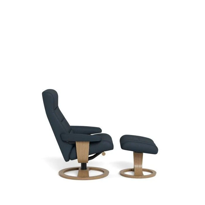 La-Z-Boy Tampa Oak Swivel Recliner + Footstool in Premium Aurora Leather - Image 8