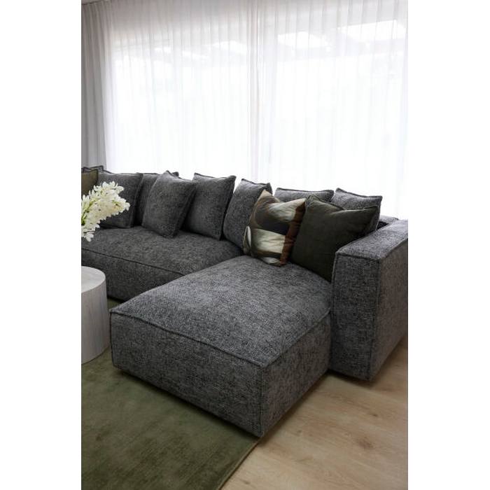 Linden Chaise Lounge Suite - Curl up together - Image 6