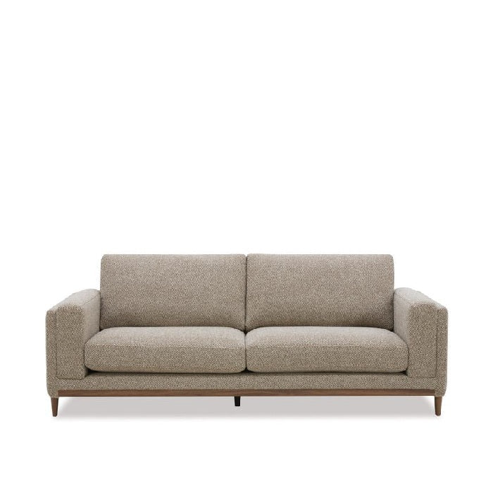 Nash Lounge Suite - Image 2
