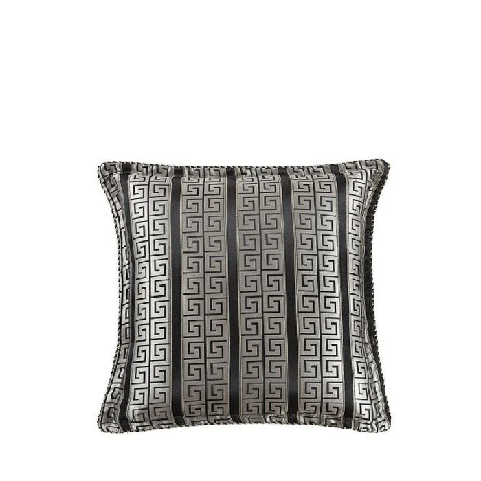 Regalia Collection Mayana Quilt Cover Set - Image 4