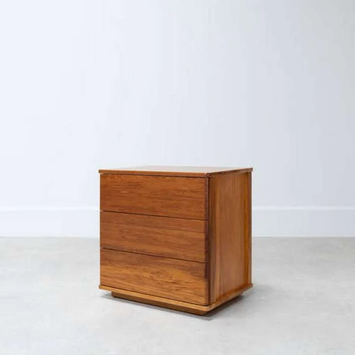 Solaris 3 Drawer Bedside - Rimu - Image 2