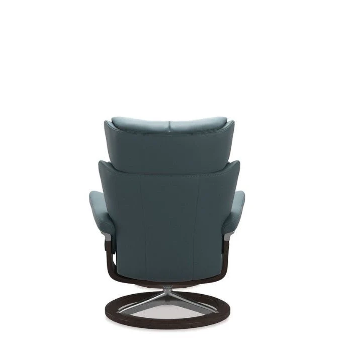 Stressless Magic Leather Recliner - Signature Base (Paloma) - Image 3